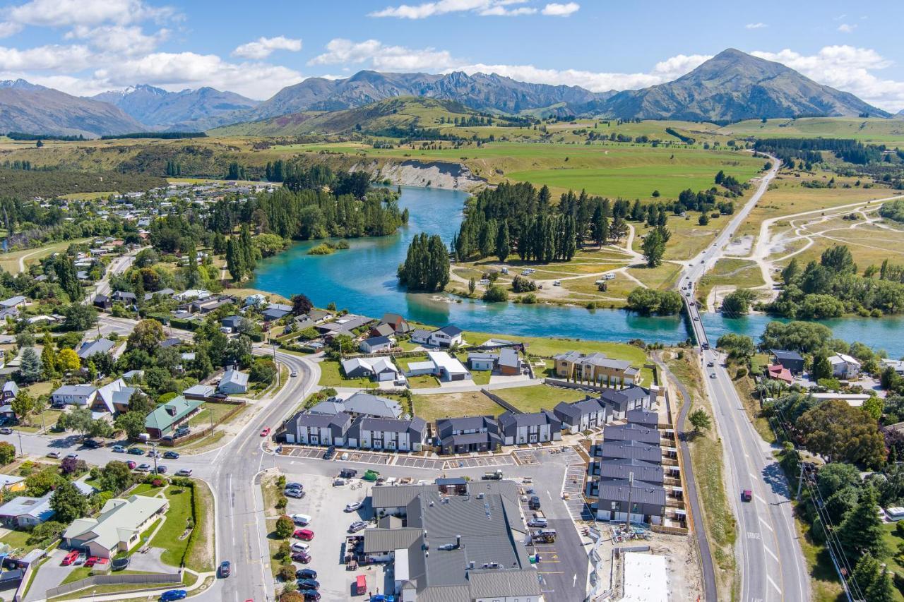 Alpine Junction Townhouse Apartments, Lodge & Hotel Wanaka Esterno foto