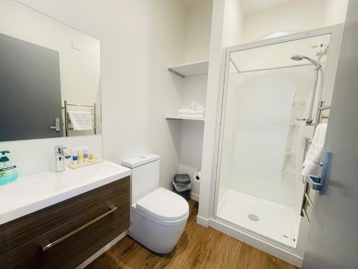 Alpine Junction Townhouse Apartments, Lodge & Hotel Wanaka Esterno foto