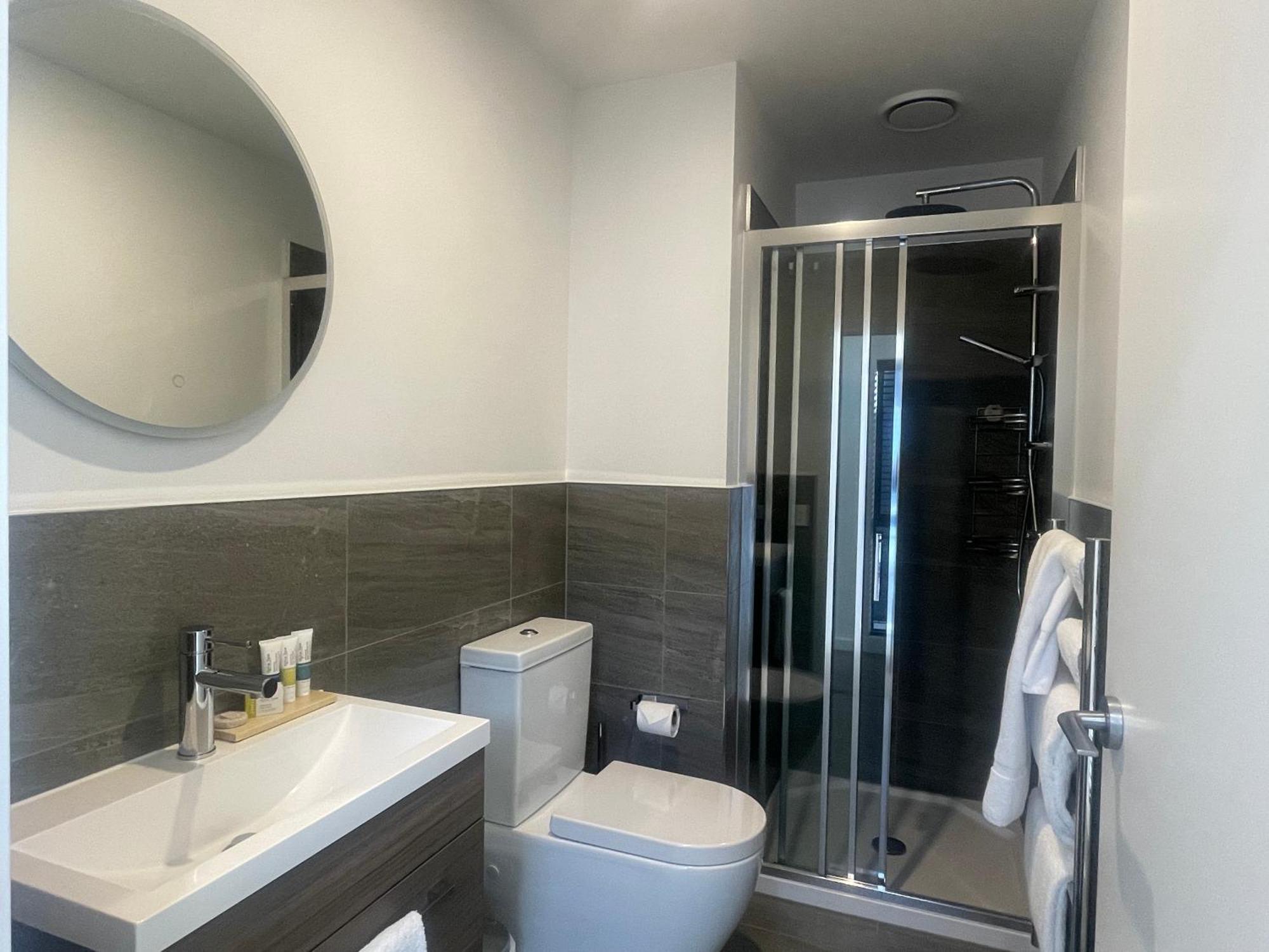 Alpine Junction Townhouse Apartments, Lodge & Hotel Wanaka Esterno foto