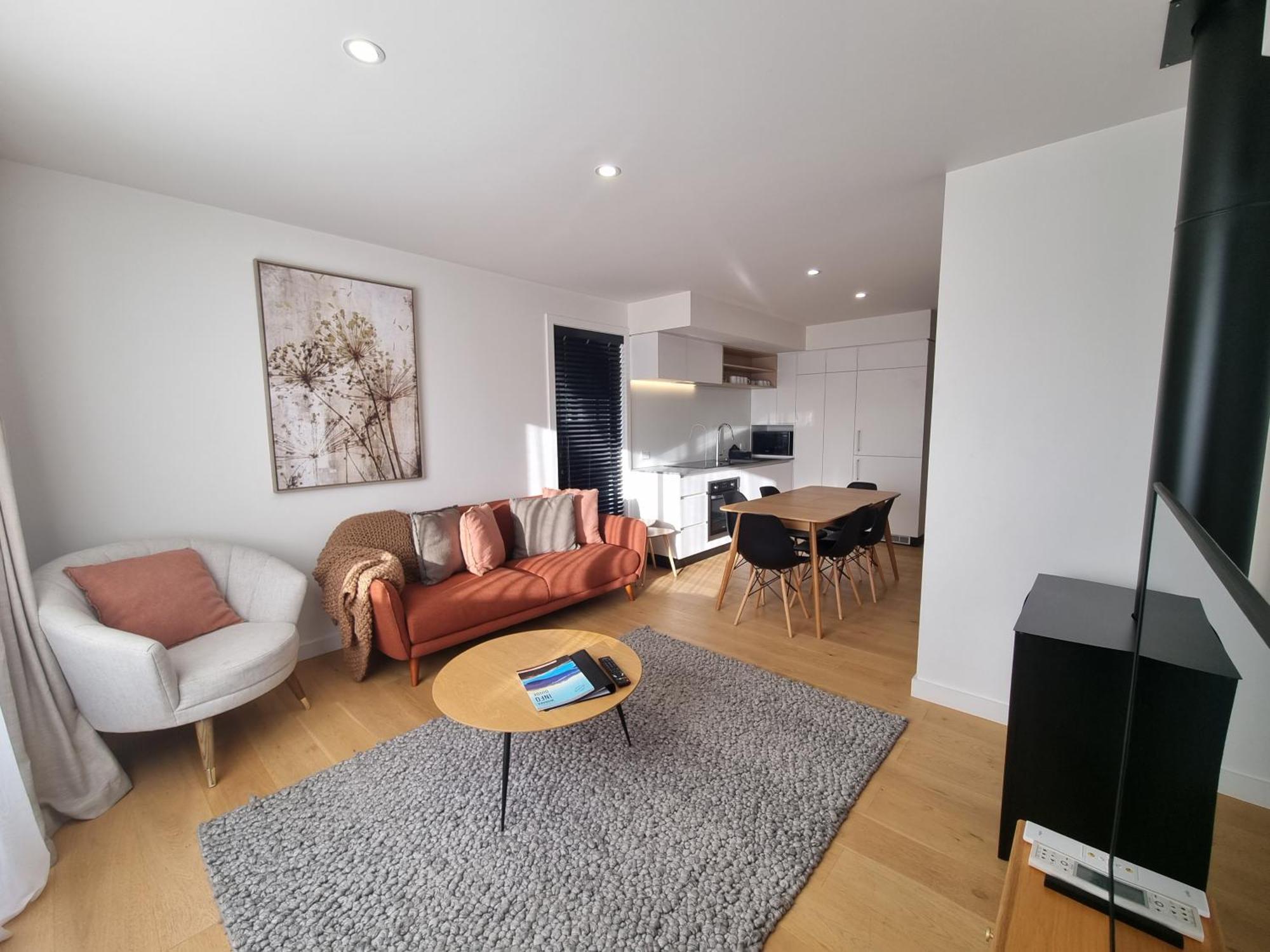 Alpine Junction Townhouse Apartments, Lodge & Hotel Wanaka Esterno foto