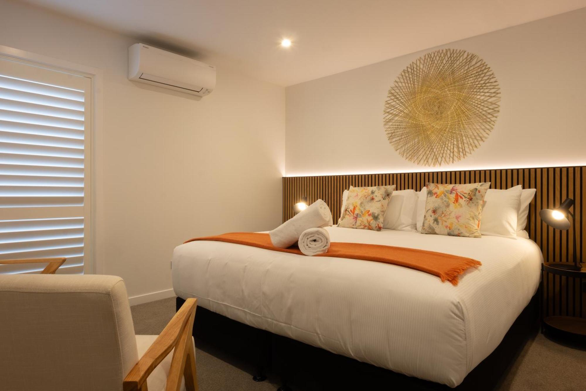 Alpine Junction Townhouse Apartments, Lodge & Hotel Wanaka Esterno foto