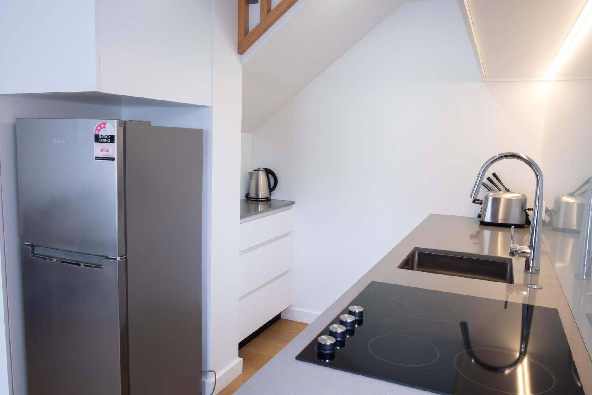 Alpine Junction Townhouse Apartments, Lodge & Hotel Wanaka Esterno foto